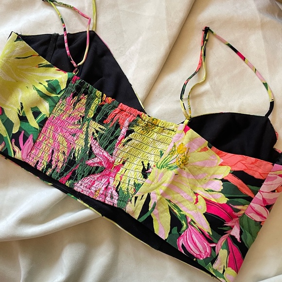 H&M Floral Chiffon Top - Picture 4 of 4